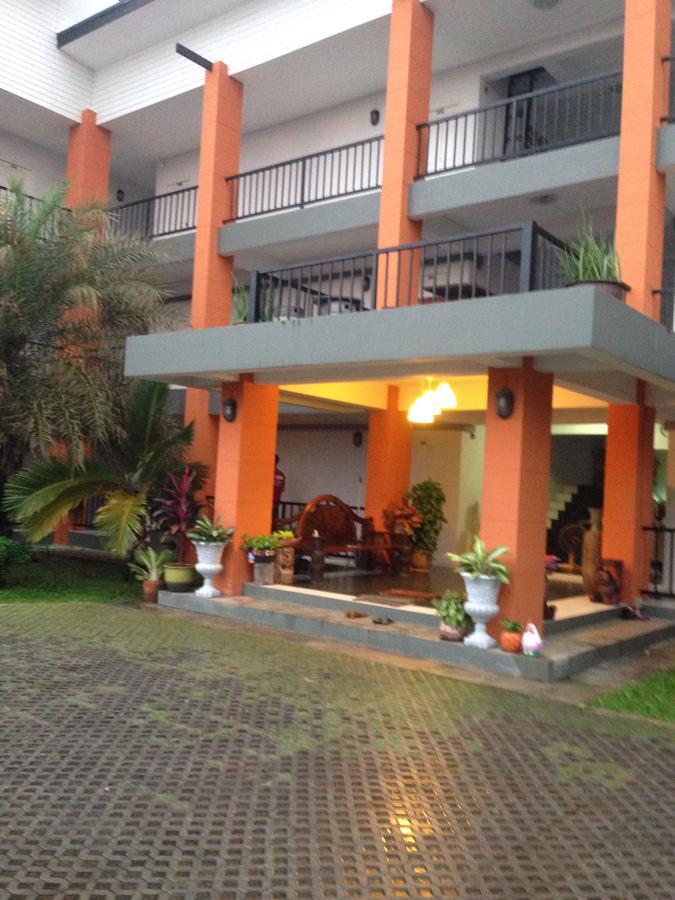 Baan Khun Yai Hotell Nakhonratchasima Exteriör bild