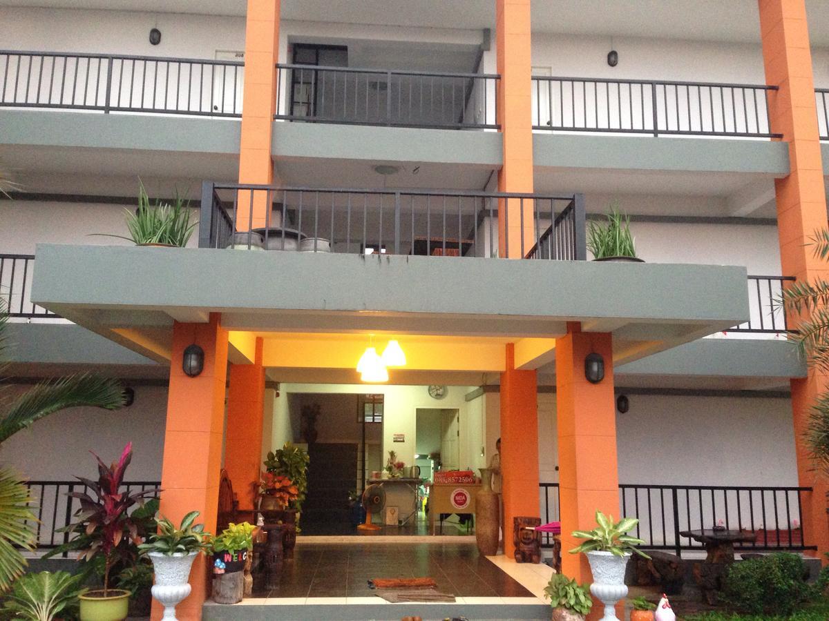 Baan Khun Yai Hotell Nakhonratchasima Exteriör bild